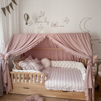 Betthimmel Musselin mit Rüsche für ein Betthaus