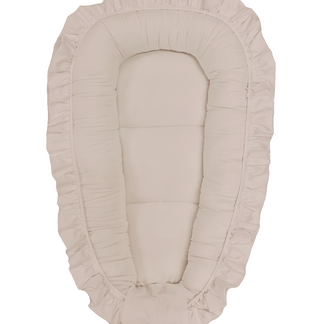 Babynestchen mit Rüschen beige