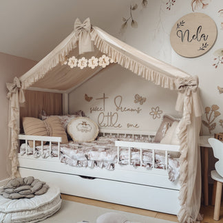 Baldachinstoff Tüll mit Rüsche für ein Betthaus