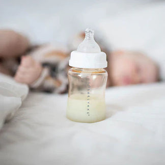 Lola & Lykke Naturalflow Babymilchflasche ab 6 Monaten