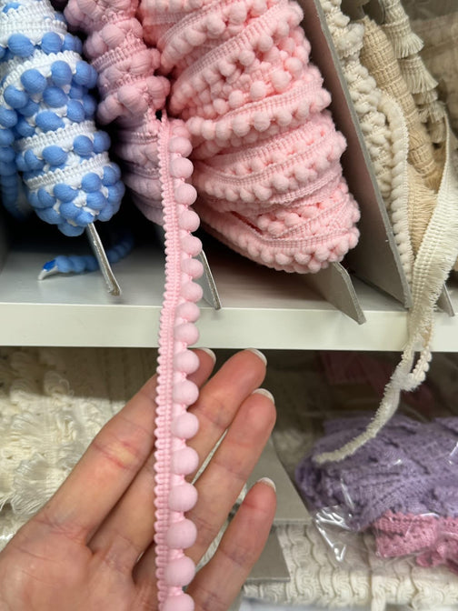 Himmelbett aus Musselin mit Band für ein Betthaus