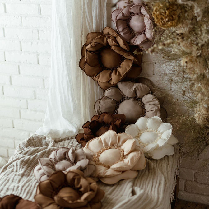 Blumenkissen Deko – Karamell 