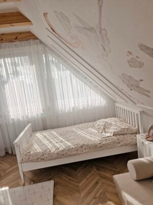 Standardbett Boho mit breitem Rand Weiß - 90x190cm