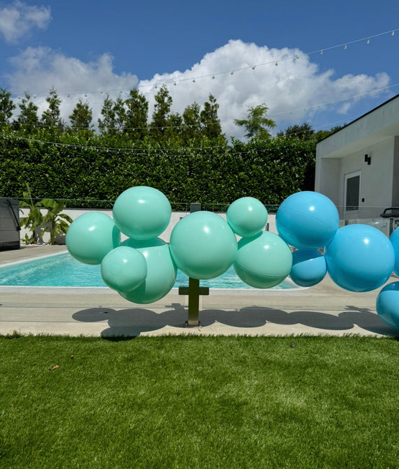 Sehr verwöhnende 3er-Ballongirlande in Pastellgrün - Balloony