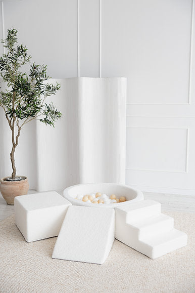 3 Elemente + Bällebad 90 x 30 cm Bouclé Weiß