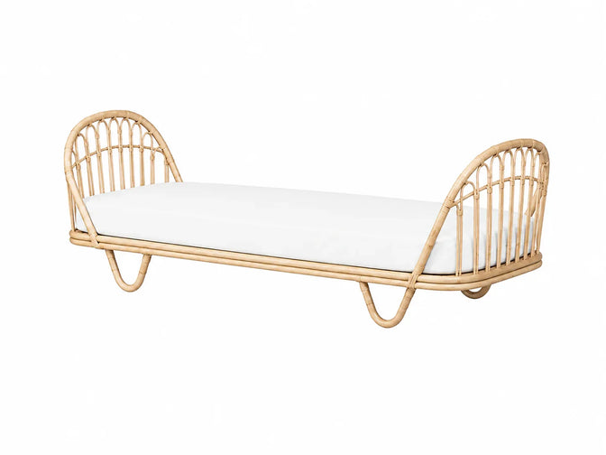 Rotan peuterbed / juniorbed Jade