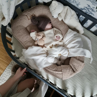 Teddy Babynestchen Beige - mit gesticktem Namen 