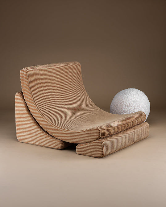 Toffee Moon Chair - WigiWama