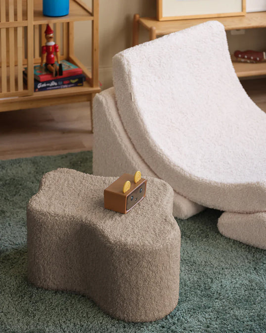Biscuit Cloud Pouffe – WigiWama