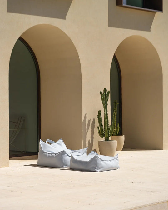 Azure Quadratischer Ottoman für den Außenbereich