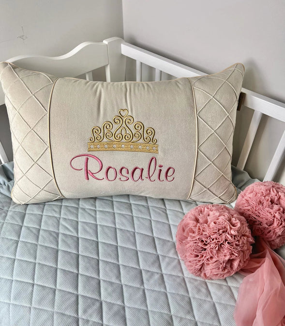 Kussen met kroon