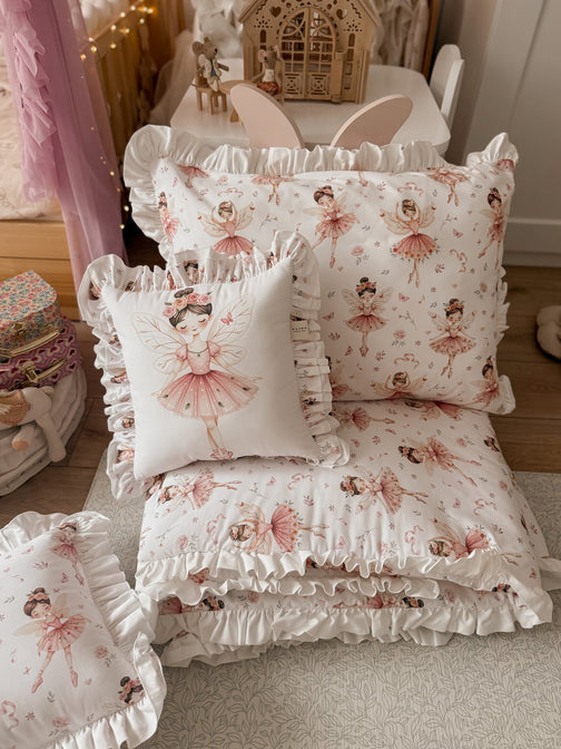 Bettbezug mit Rüschen (mehrere Farben/Muster)