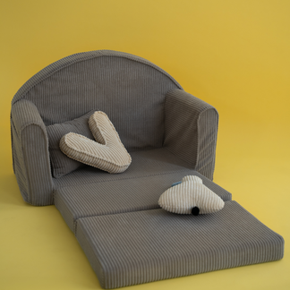 Rib sofa Sugar Brown - met geborduurde naam