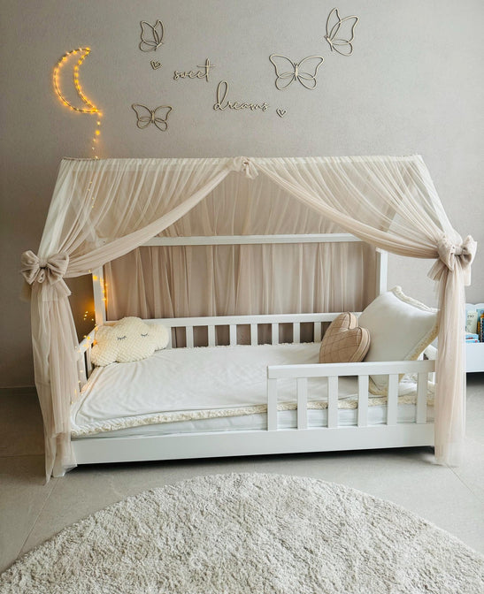 Schmetterlingsset aus Holz mit dem Text „Sweet Dreams“