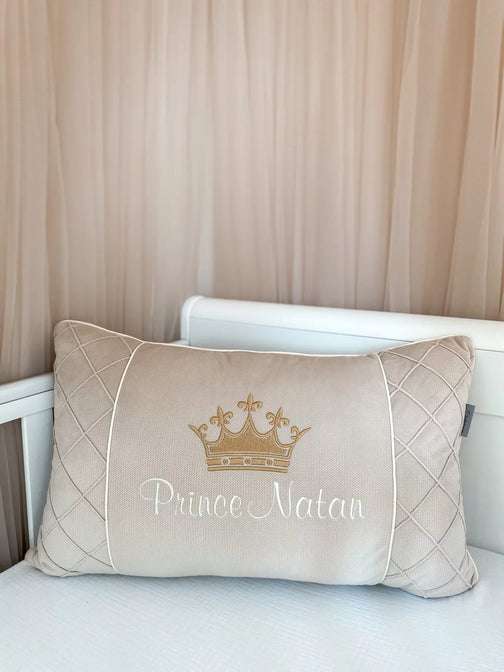 Kussen met kroon