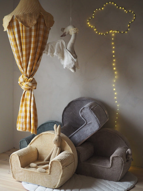 Rib Chair Sandy Yellow - mit gesticktem Namen