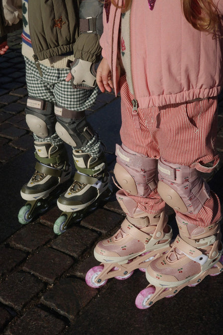 Light Up Roller Skates -Kalamata Green