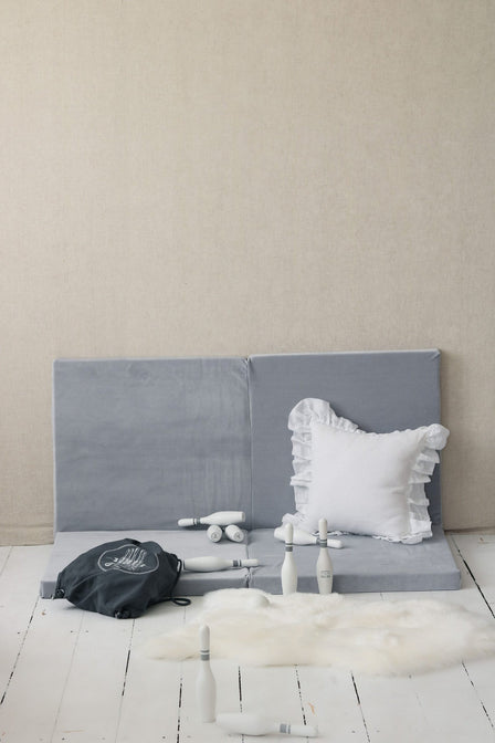 SPIELMATTE WEICHER SAMT HELLGRAU - Mimii